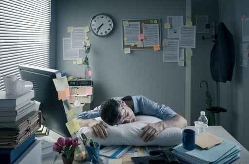 陷入996加班困境如何自救_弃暗投明术实操三步法