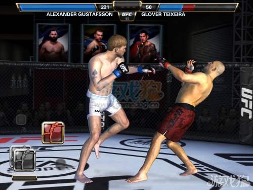 终极格斗3新手怎么练连招？总被高手反杀怎么办？