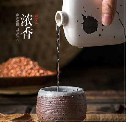 新墨香评测:十年老酒能否酿出江湖新滋味? 新墨香评测:十年老酒能否酿出江湖新滋味?