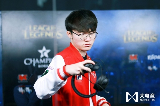 兮夜双杀Faker战术全解密,卢锡安连招公式首曝,MSI历史性时刻深度还原 兮夜双杀Faker战术全解密,卢锡安连招公式首曝,MSI历史性时刻深度还原