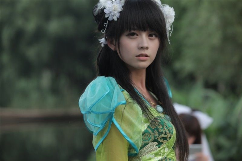 裘晓晨这角色到底该怎么玩才能不坑队友？