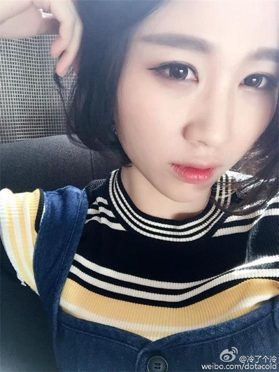 Dota解说冷冷照片评测:从神秘声优到全民女神的破圈之路 Dota解说冷冷照片评测:从神秘声优到全民女神的破圈之路