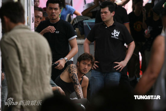 逆战谢霆锋纹身深度评测:为什么它能成为经典角色符号? 逆战谢霆锋纹身深度评测:为什么它能成为经典角色符号?