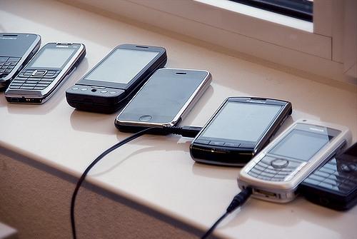 十年前买的盛大手机还能用吗? 十年前买的盛大手机还能用吗?