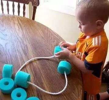 不用道具的小孩小游戏，随时随地能玩解闷又有趣