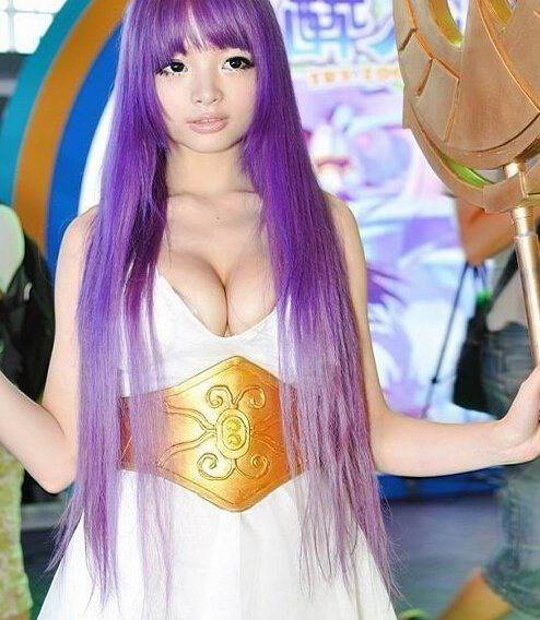 雅典娜在歪歪直播到底要怎么玩才能火？