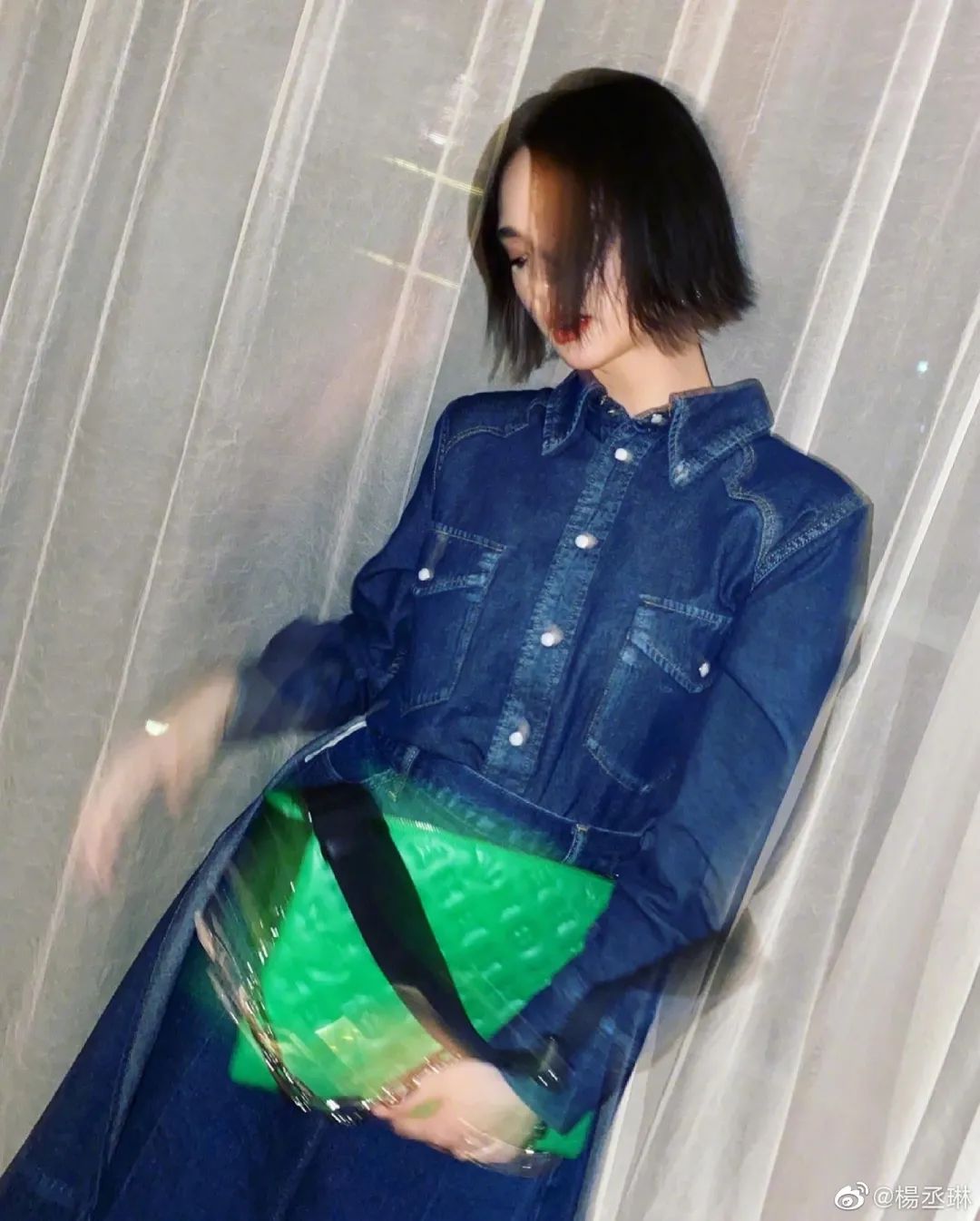 普通人能hold住杨幂同款蓝色短发吗？