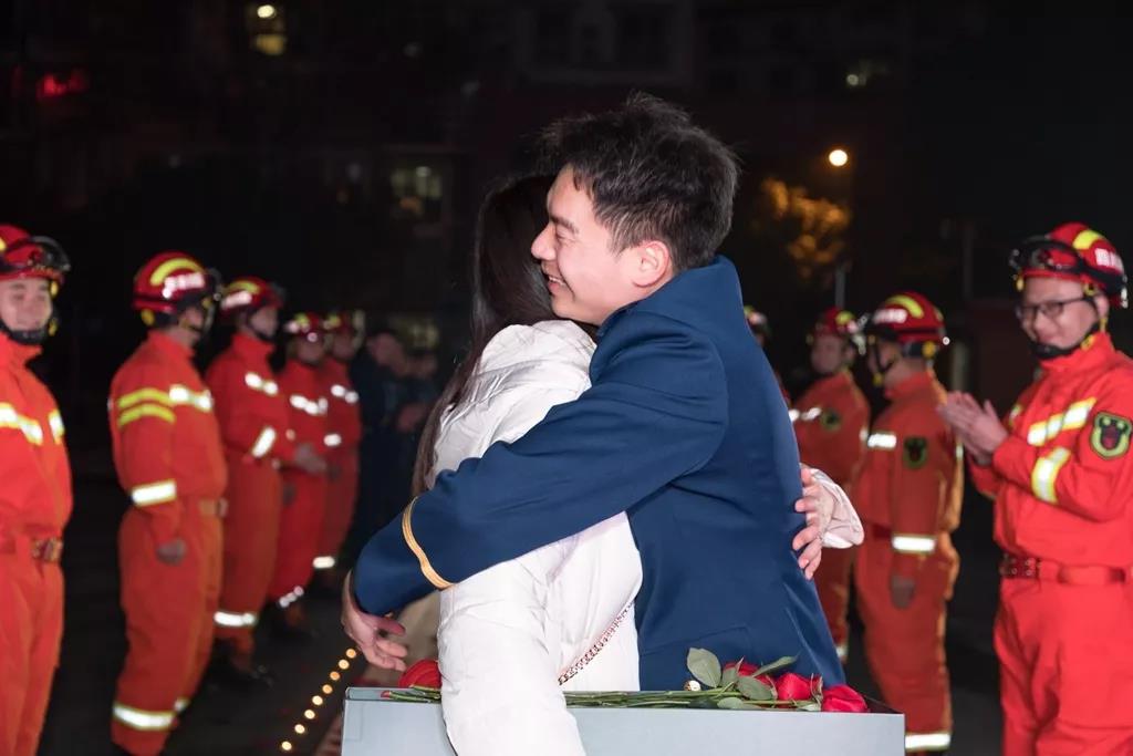 水深火热PO怎么破_相亲乌龙到双向奔赴_消防员追妻全攻略