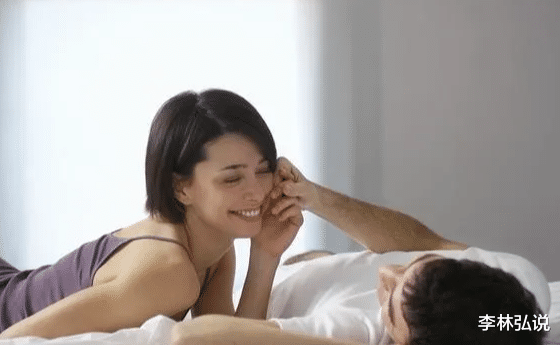 女人越疼男人越往里寨斑马怎么解？两性关系中的博弈密码