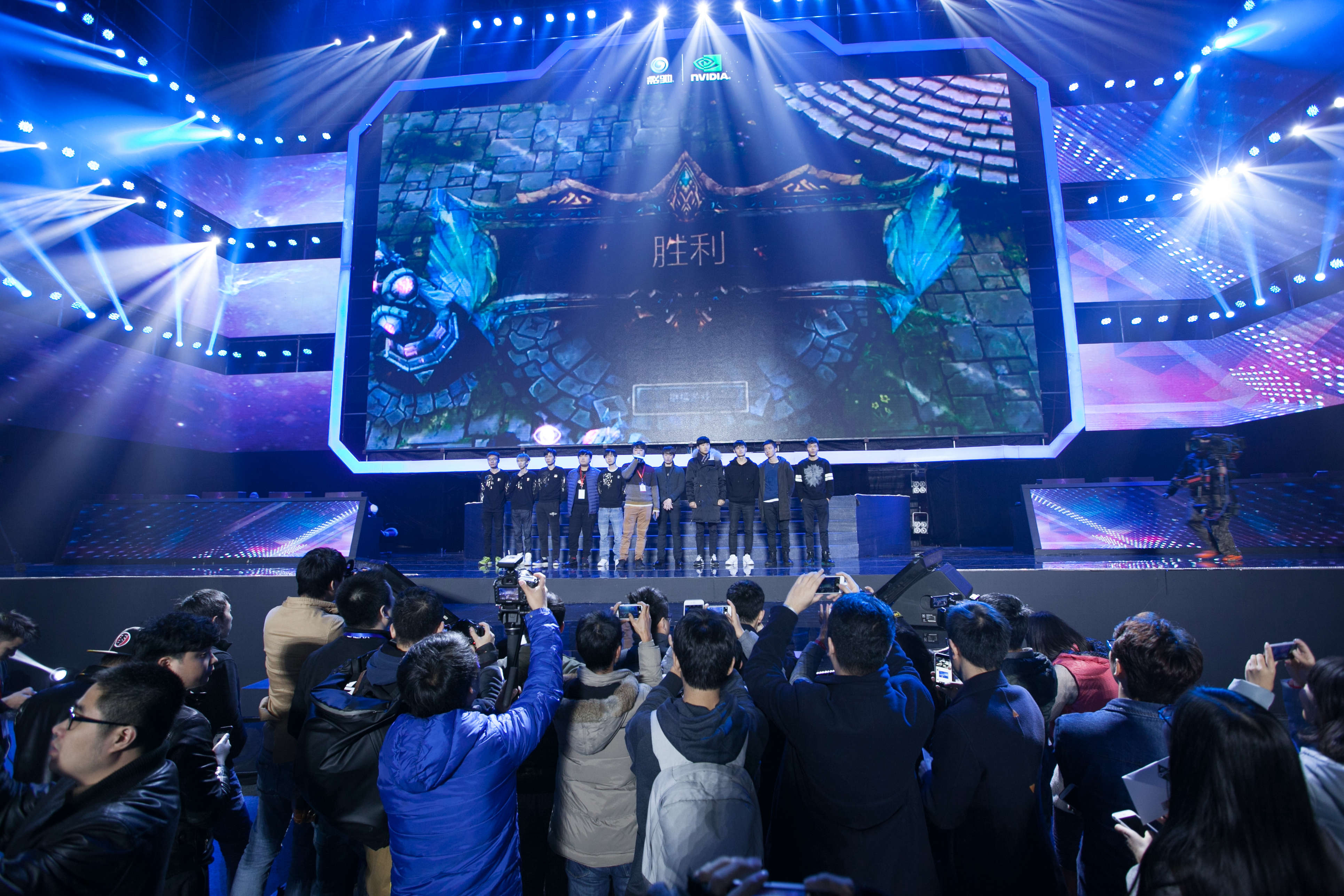 不同赛区选手在LOL全明星赛中的解说表现