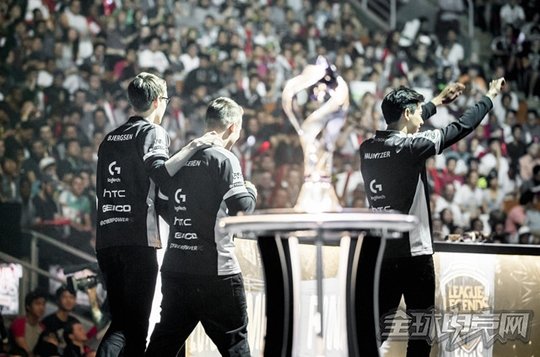 S6半决赛为何成为电竞史上难以超越的经典？