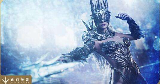 寒冰女皇为何能成为跨越游戏与文学的超人气符号？