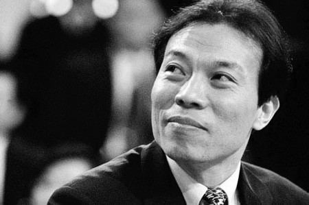 评论:两情相悦之下,盛大凭何夺走唐骏的心? 评论:两情相悦之下,盛大凭何夺走唐骏的心?