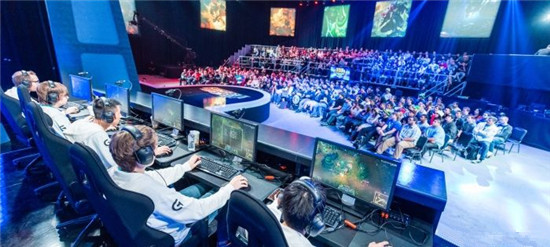 IEM英雄联盟赛事评测：为何中国战队屡屡折戟，全球电竞格局将如何演变？