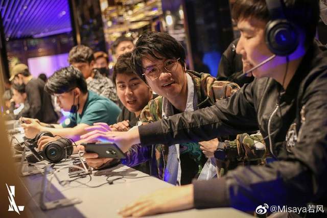 若风6100事件全解析:电竞圈转账风波如何引爆全网,职业选手情感动向深度解码 若风6100事件全解析:电竞圈转账风波如何引爆全网,职业选手情感动向深度解码