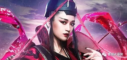 穿越成杨莲亭怎么活？东方不败疑心破解与黑木崖求生指南