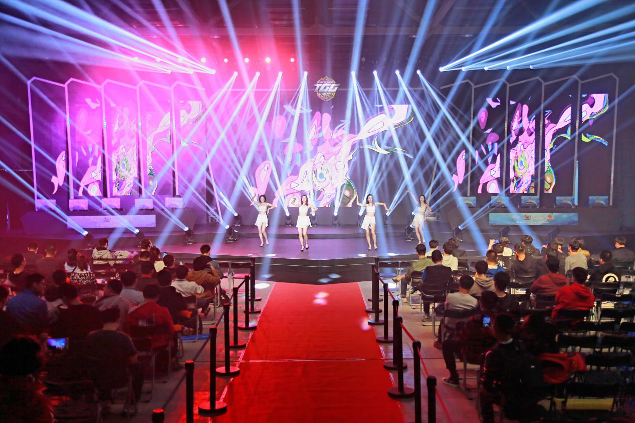 SKTvsFW经典比赛回顾：巅峰对决全程高能，这些名场面别错过