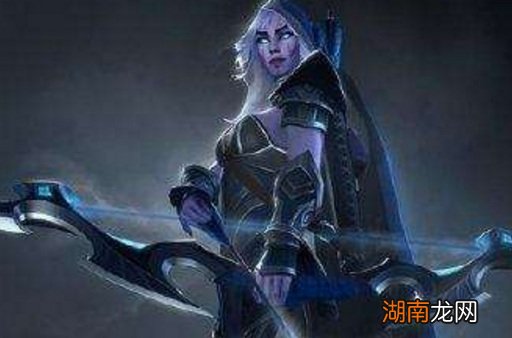 卓尔游侠前期出装顺序 卓尔游侠前期出装顺序