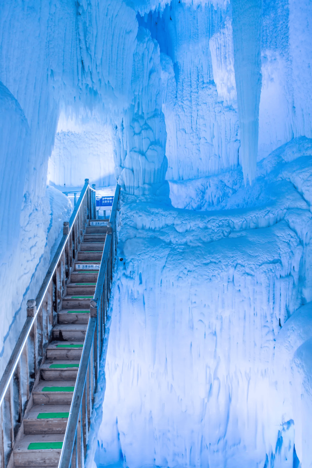 快速找到雪人洞，开启神秘冒险之旅