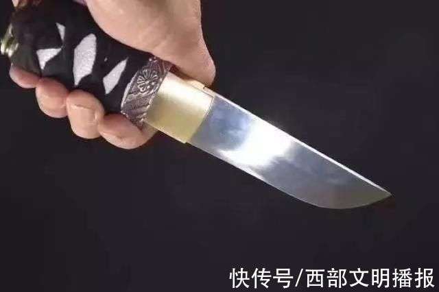 为什么别人拿把破刀都能秒人，你拿神器却打不死人？