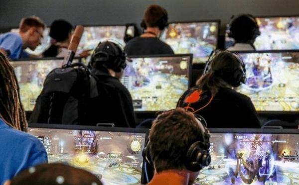 为什么2000年的游戏现在还有人通宵玩？