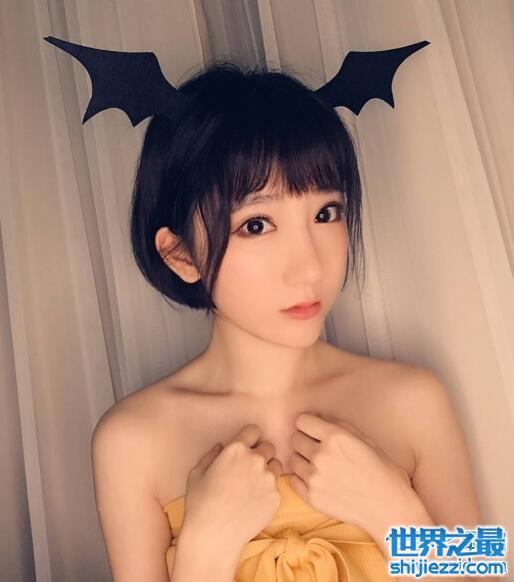 斗鱼女主播mini为何十年不倒?2025现象级评测 斗鱼女主播mini为何十年不倒?2025现象级评测