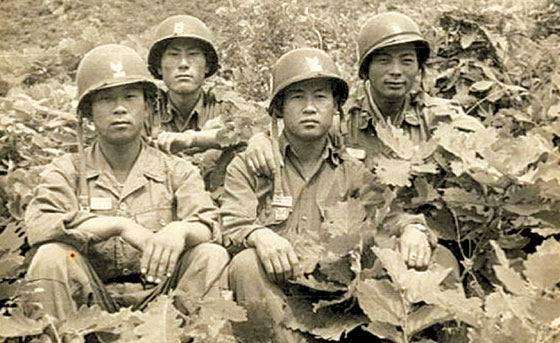 同福三队战力评测，抗韩神话如何炼成，退役选手为何成核武器