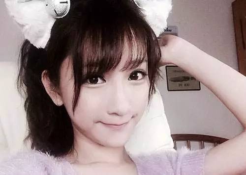 斗鱼TV郭mini不雅视频事件评测：直播底线何在？