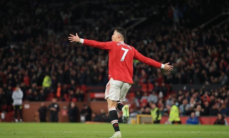 带纬字的男孩名字大全：独特好听的名字推荐与寓意解析