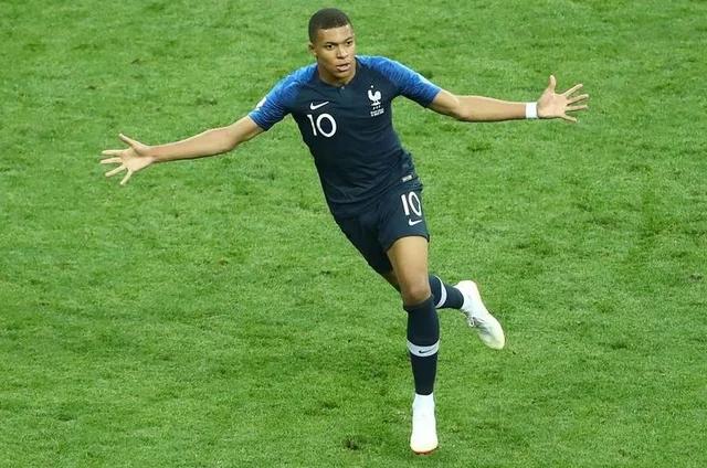 淘宝店铺信誉能靠免费软件刷上去吗？