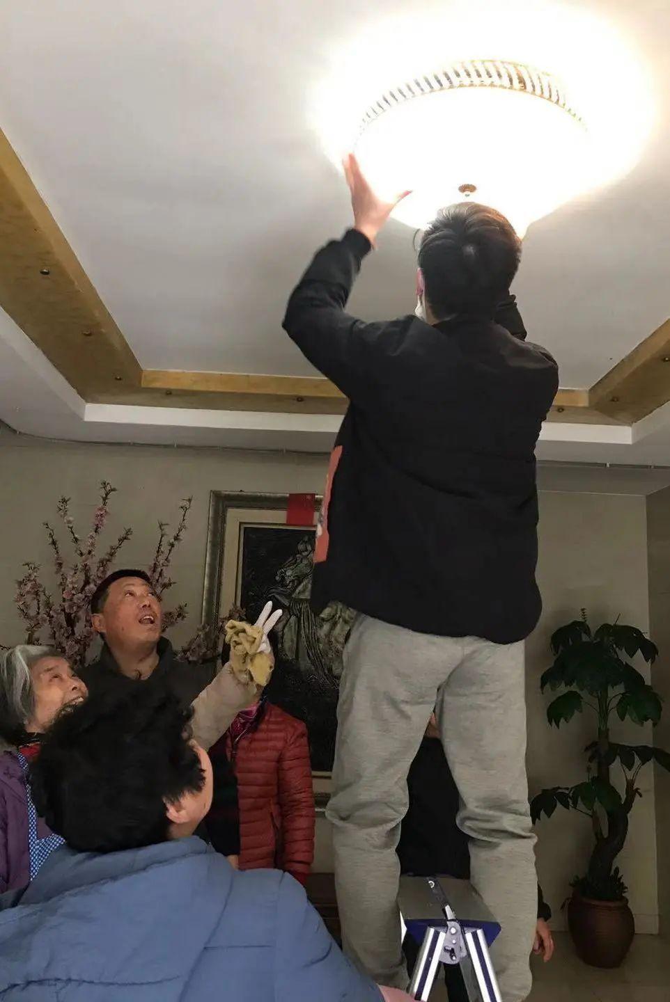 为什么我家打扫完第二天就落灰？