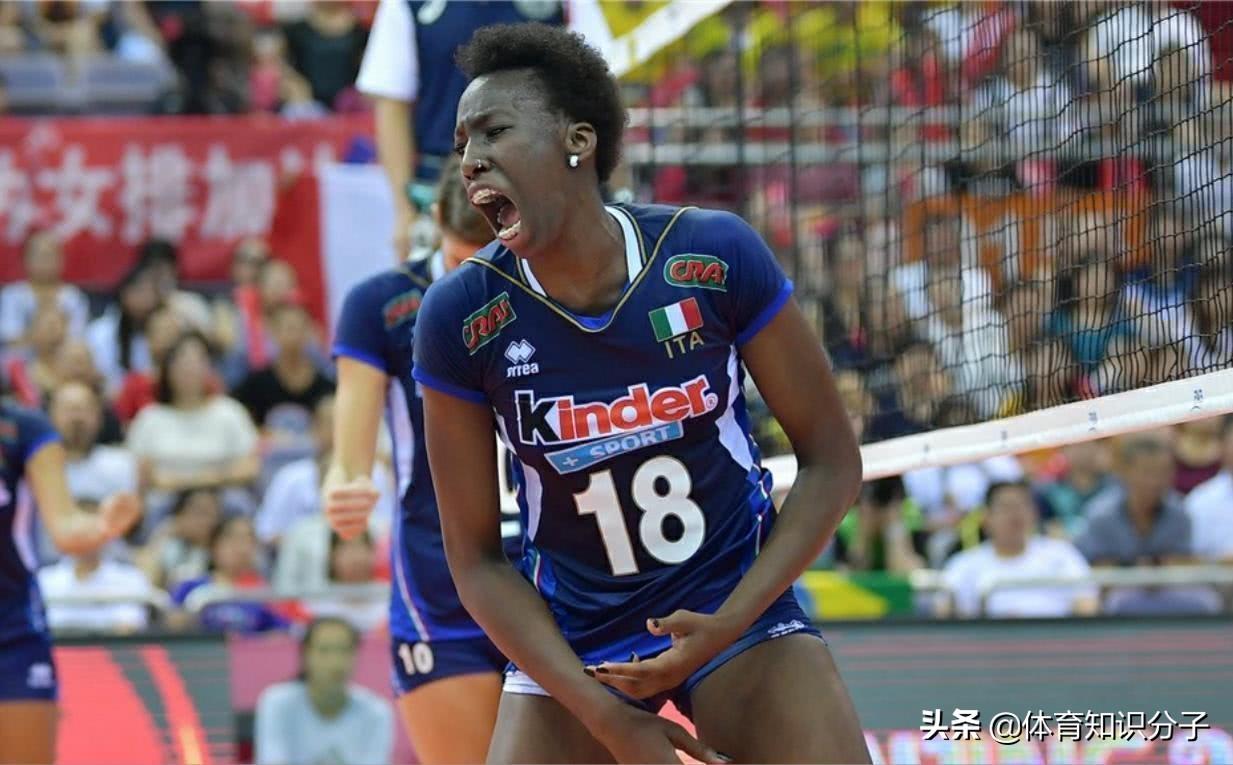 这个意大利女人凭什么改变黑人球星的一生？