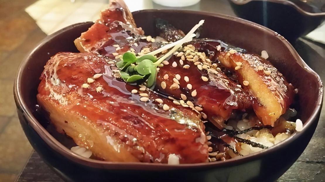 日本鳗鲡凭什么比黄金还贵？