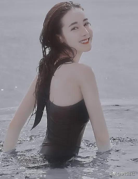 海底真能养出会游泳的青蛙吗？