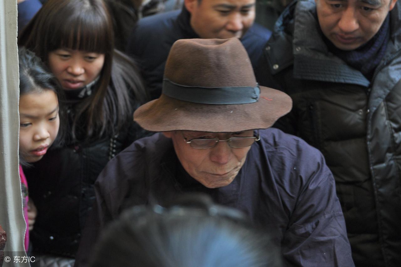 鹅头红金鱼真的难养到劝退新手吗? 鹅头红金鱼真的难养到劝退新手吗?