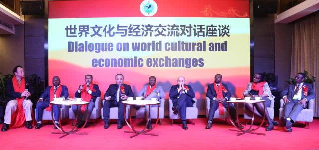 感情线断裂的手相解析：揭秘几种性格特征与情感走向