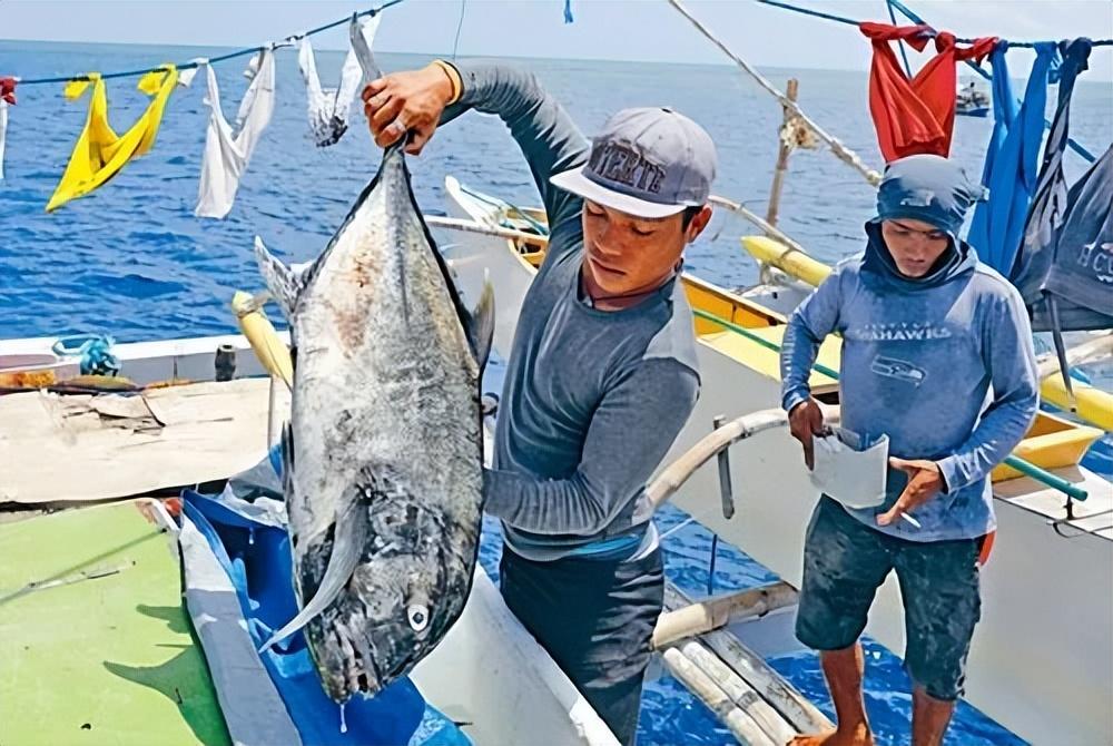 2009年国庆大阅兵藏着多少 第一次 ？