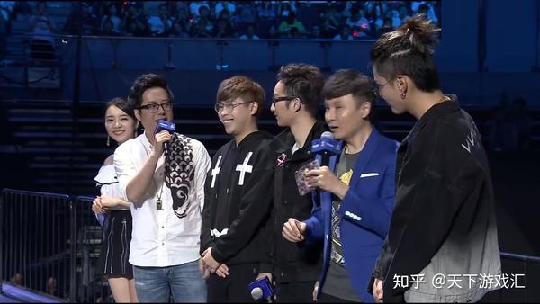 明星玩LOL直播为何能持续引爆观众热情？