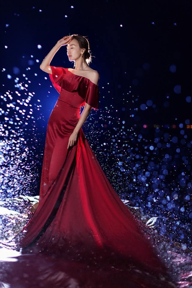 苹果手机刷抖音怎么投到电视上看？