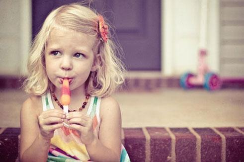 警犬宝宝为什么能乖乖排队吃药？