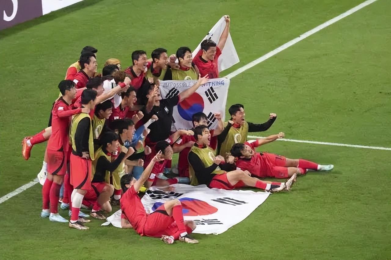 韩国队大赛再晋级，真能免除兵役吗？