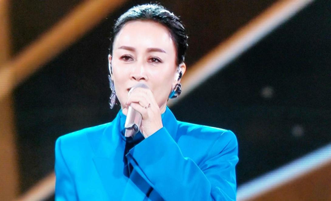 床底下到底藏了多少秘密？