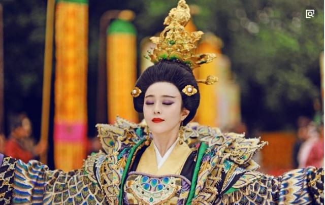 姓易女孩取什么名字好听又有贵气？精选优雅贵气名字推荐