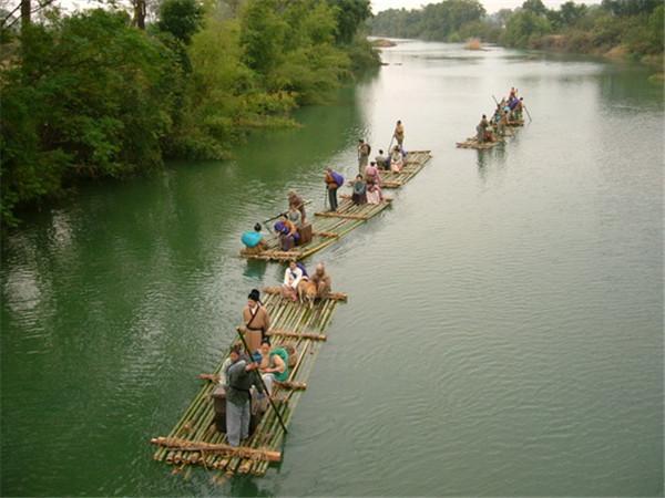 这个姓氏到底怎么念才对？