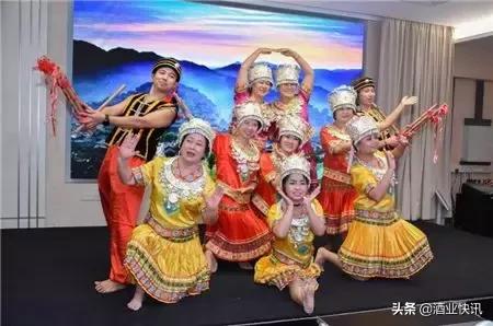 在新加坡生活，你还在用微信找同乡？