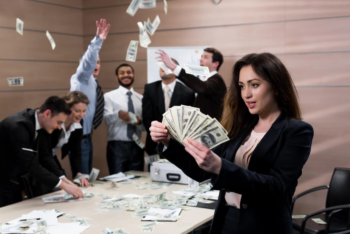 拼多多双十一凭什么能卖到上千亿？