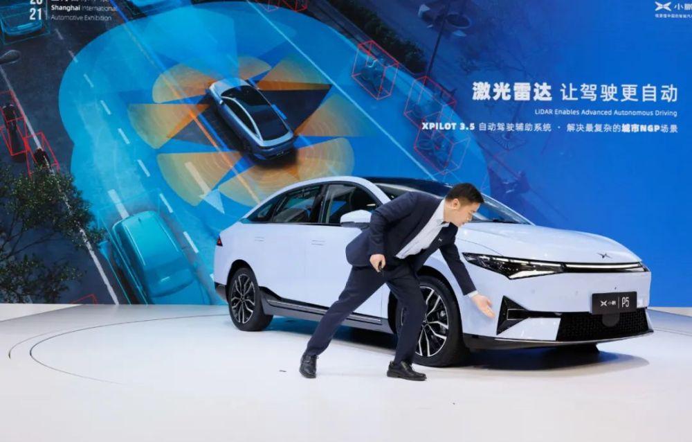 83年正月出生的人是否能够佩戴三合饰品呢？