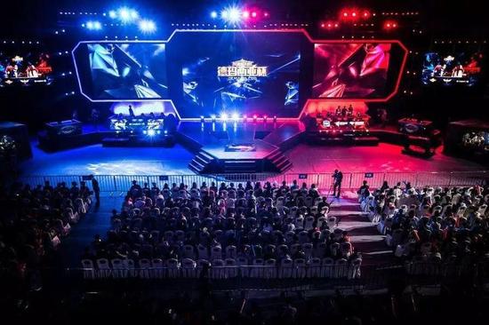 2015德玛西亚杯如何塑造了LPL的电竞格局？