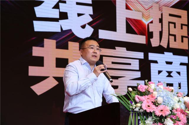 普通人如何在网上接单赚钱？威客模式真的靠谱吗？