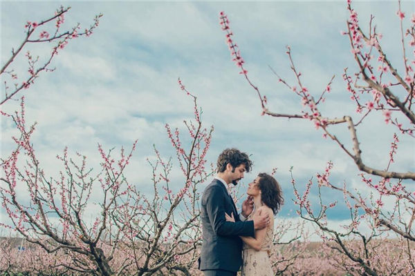 黄道吉日查询2021年月_黄道吉日查询时间_2022年8月黄道吉日查询